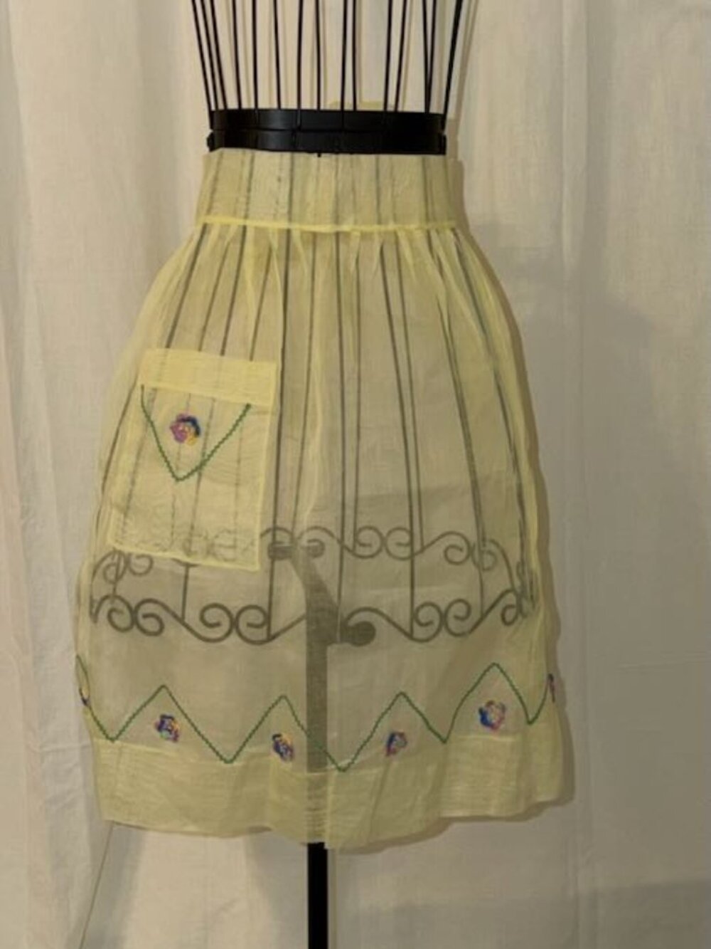Vintage 1950s Yellow Organdy Embroidered Apron
